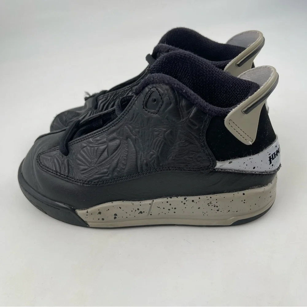 Nike Air Jordan Two Dub Zero-SZ 13 C-Black Grey Lace-Up Basketball Shoes